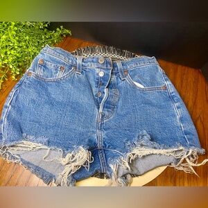 Levi’s Frayed Hem Button Up Blue Denim Women's Shorts